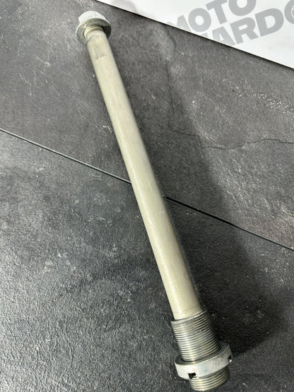 Suzuki GSXR 1000 2014 Swingarm Frame Spindle Axle 22774 Mile 2009-2016 OEM