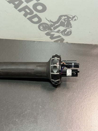 8934ec35-c15e-4aac-8e5d-6bd4b243a14f