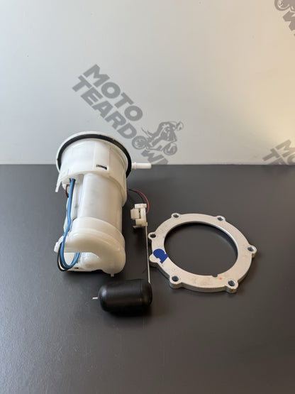 TRIUMPH TRIDENT 660 Fuel Pump Petrol Pump - T2400735 2021-2024 OEM *UK ONLY*