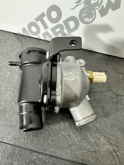 Kawasaki Z800 ABS 2016 Thermostat & Filler Housing  12691 Miles 2013-2018 OEM