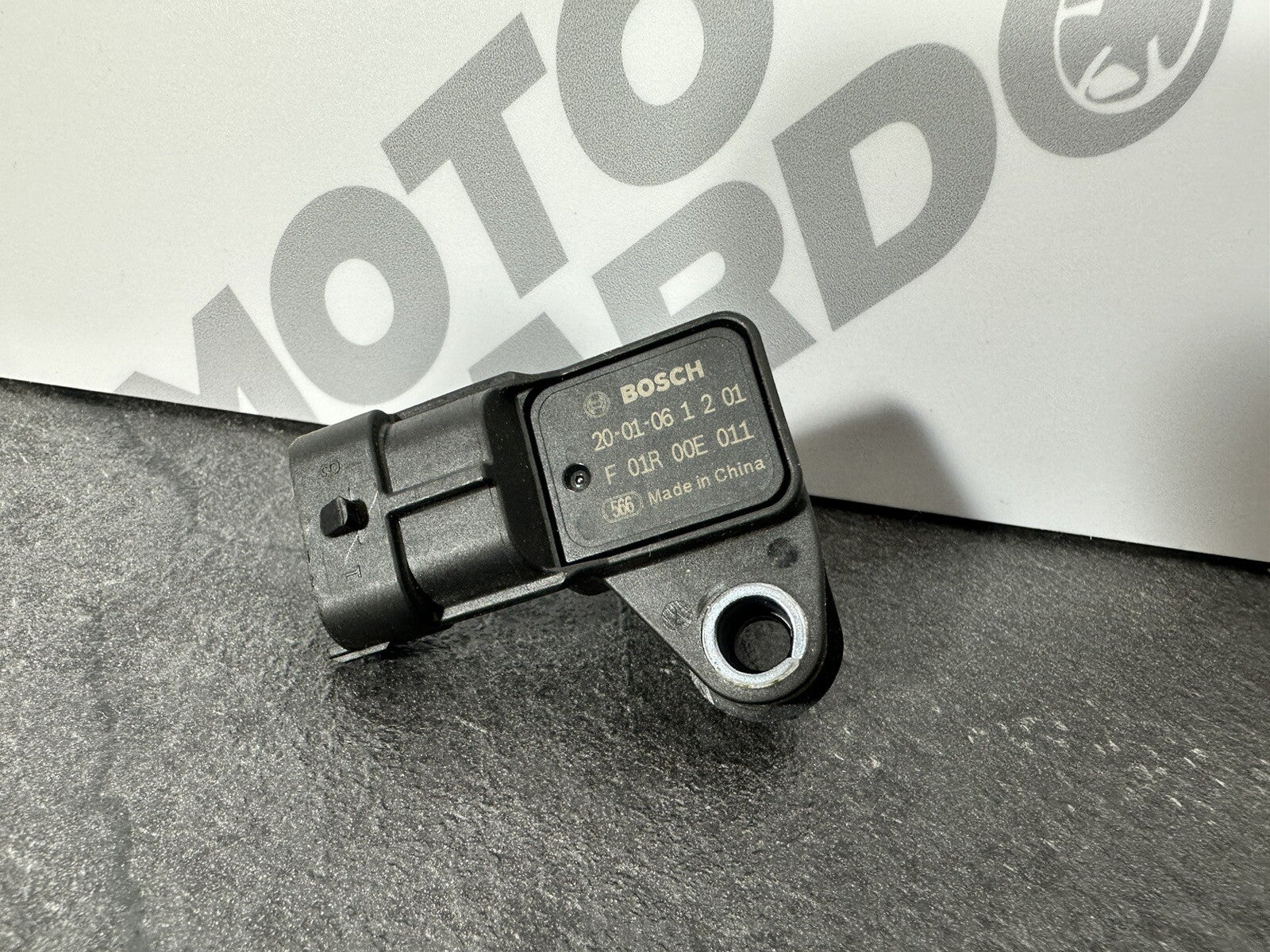Aprilia Tuono V4 1100 Factory 2020 BOSCH Air Flow Sensor 6889 Miles OEM 2019