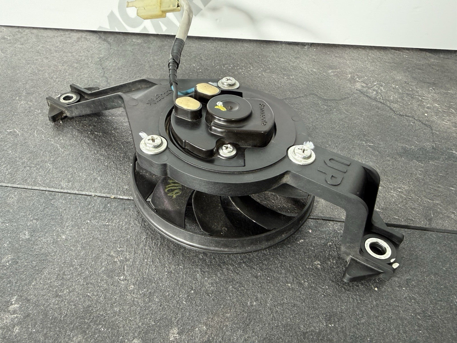 3d127aa6-2c2f-43ff-867d-e9f5c9dcf304