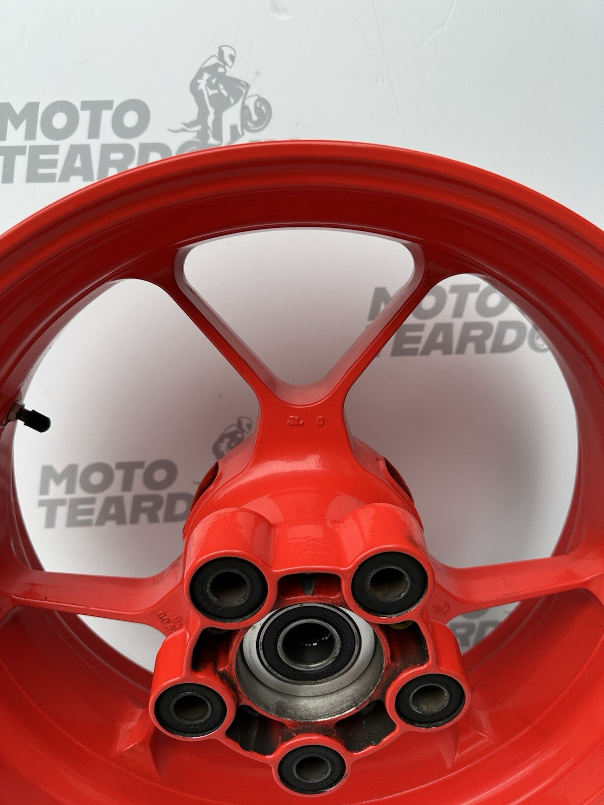 Aprilia Tuono V4 1100 Factory 2017 Rear Wheel Rim Only 9105 Mile RSV4 V4 Rear