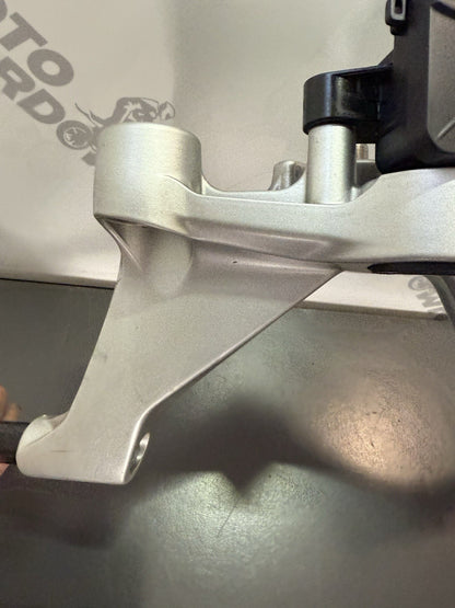 629541d0-e401-40af-8266-db1de5b771f6