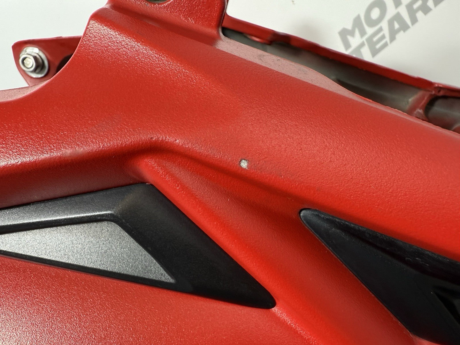 8df4dc2e-8fe6-4bc2-9c4c-202efd09fa16