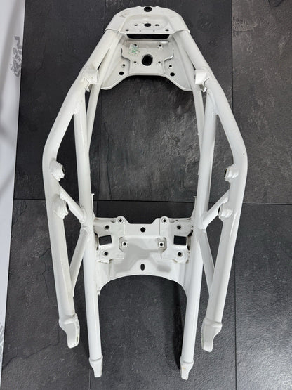 19b0654d-e3c0-4a24-a9b9-4a074894f799