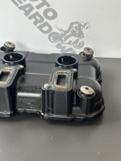 Speed Triple 1050 Engine Rocker Cam Cover Genuine Triumph 2011-2015 DESCRIPTION