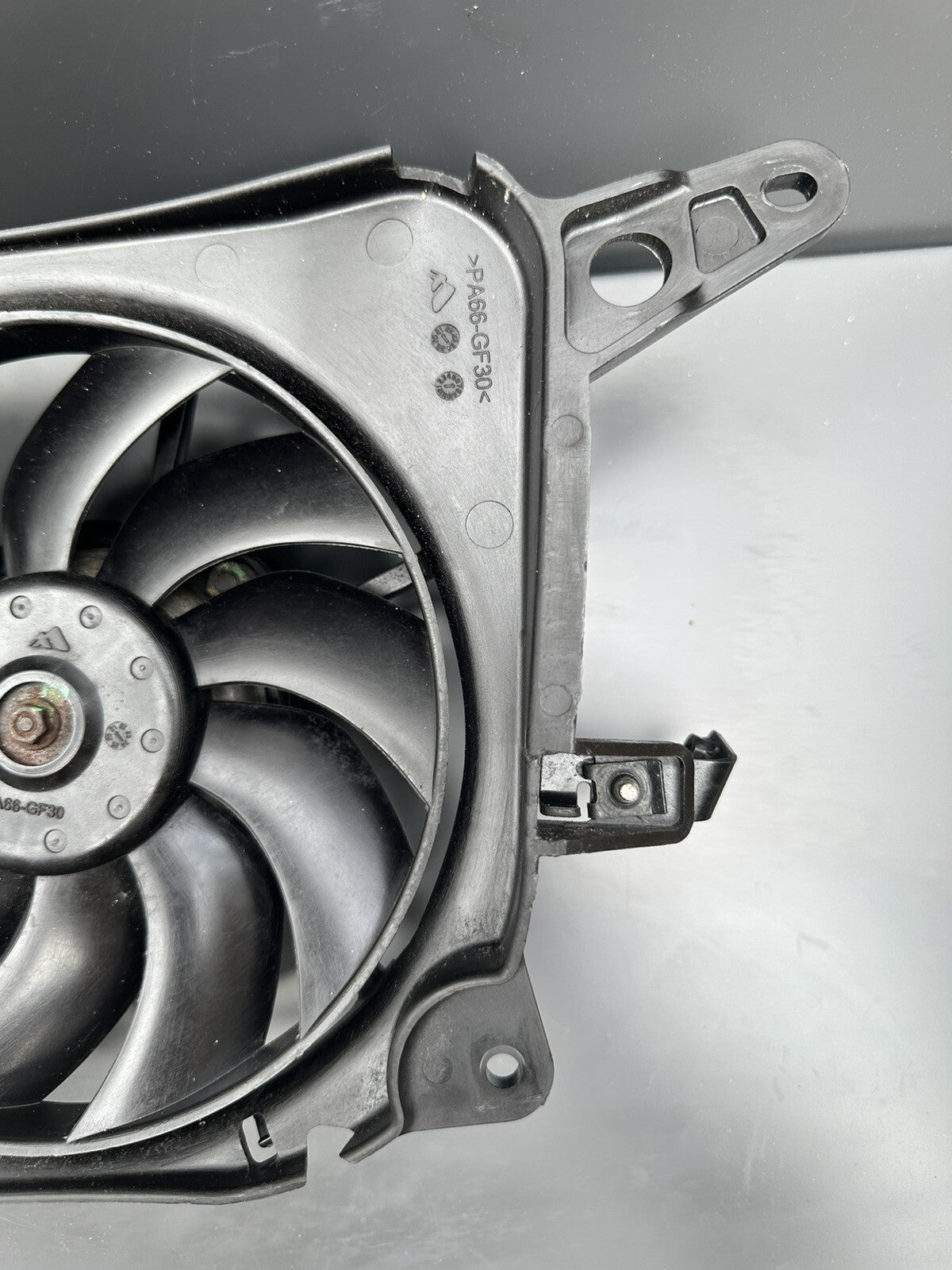 Triumph Speed Triple 1200 RR Radiator Fan Rad Fan 2022 OEM 1200RR Radiator Fan