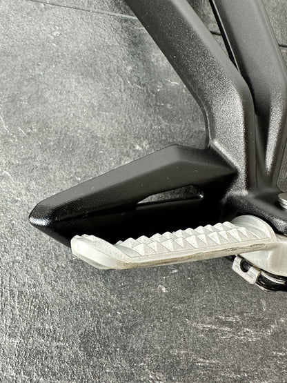 Triumph Street Triple 765 RS 2022 Pillion Footrests Footpegs 2751 Mile 2020 2021