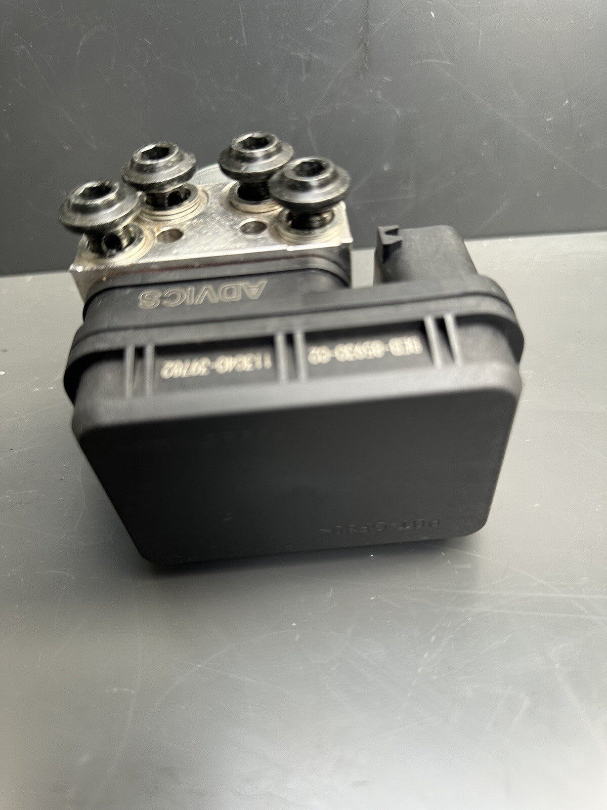 Yamaha Yzf R7 Yzf690 2022 - 2023 ABS Pump Yamaha R7 ABS pump OEM R7 ABS pump
