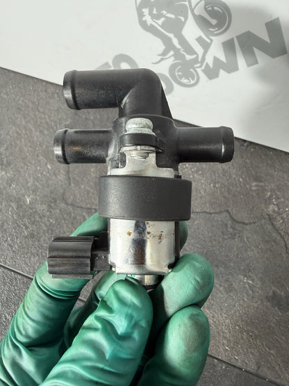 04f2f50d-0e9d-4237-8ede-fbab1ec3646a