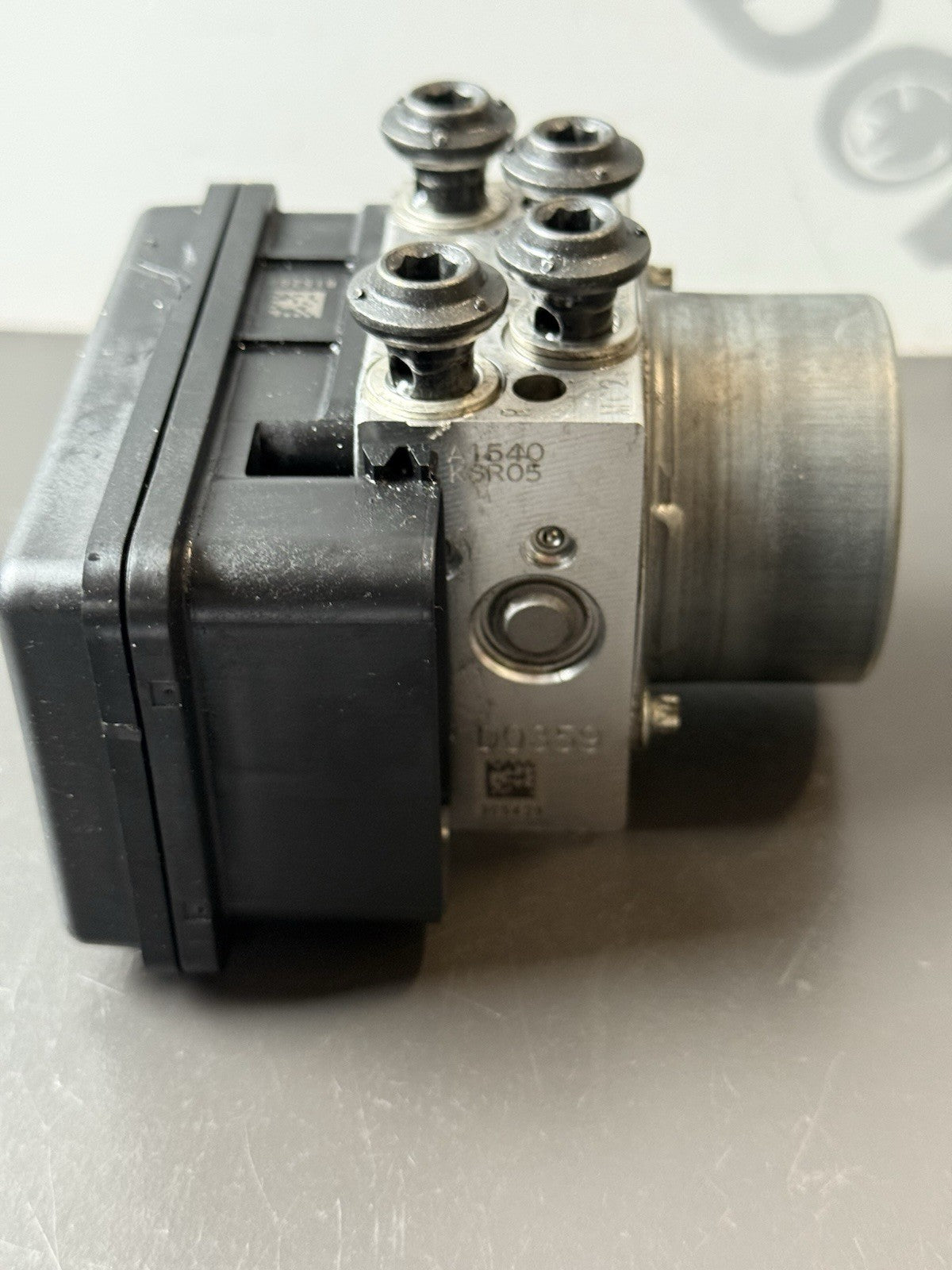 dbdc876e-27cb-47a3-876e-7b8b70c74687