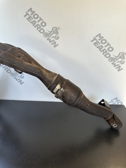 TRIUMPH SPEED TRIPLE 1050 EXHAUST DOWN PIPES CRACKED - SPARES / REPAIRS 19,161m