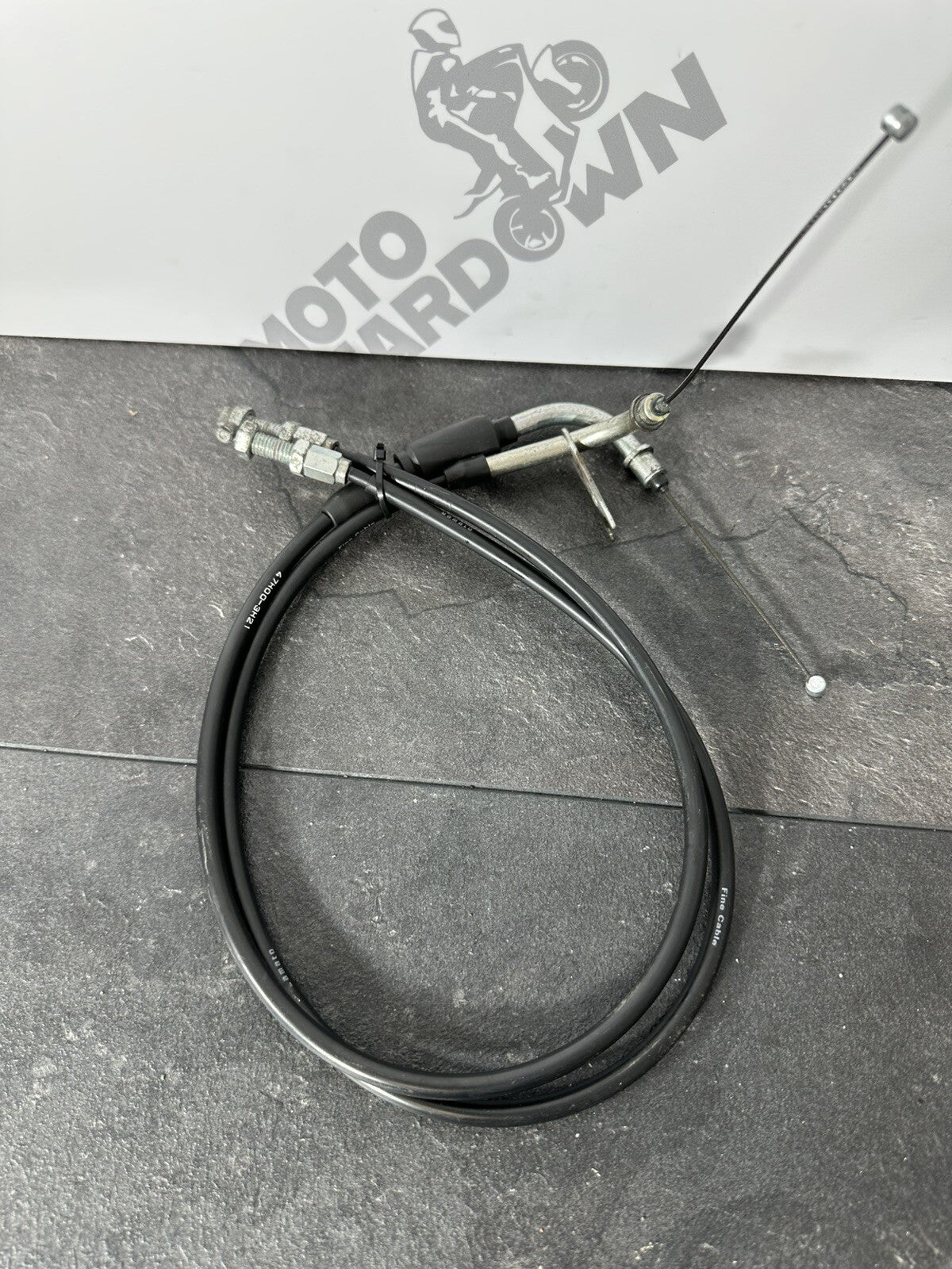Suzuki GSXR 1000 2014 Throttle Cables Linkage Cable 22774 Miles 2009-2016 OEM