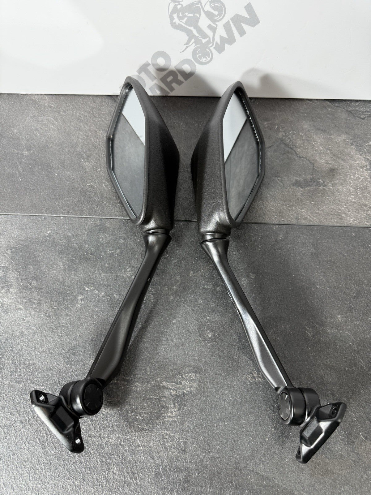 e47ffcd0-f735-41e8-aec9-dc86d620685a