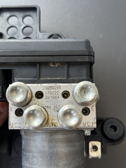 Aprilia Tuono 1100 ABS Pump Modulator V4 Tuono V4 ABS pump 2D000264 OEM 9105 Mi