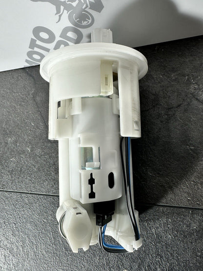 Triumph Street Triple 765 RS 2018 Fuel Pump Petrol Pump 15244m 2017-2020 UK ONLY