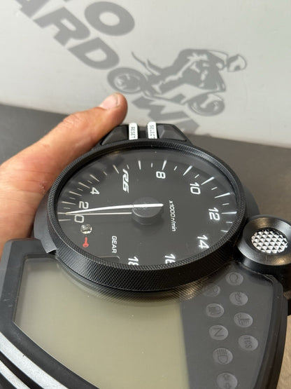 8e25b342-964a-4dc8-ab29-7f74869377d0