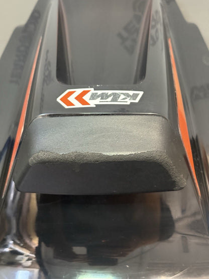 c063e587-411b-490c-a4c4-0629346fd16a