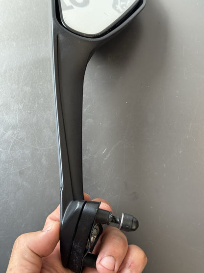 5ae3fb40-7be0-4208-8213-18d400a81d4c