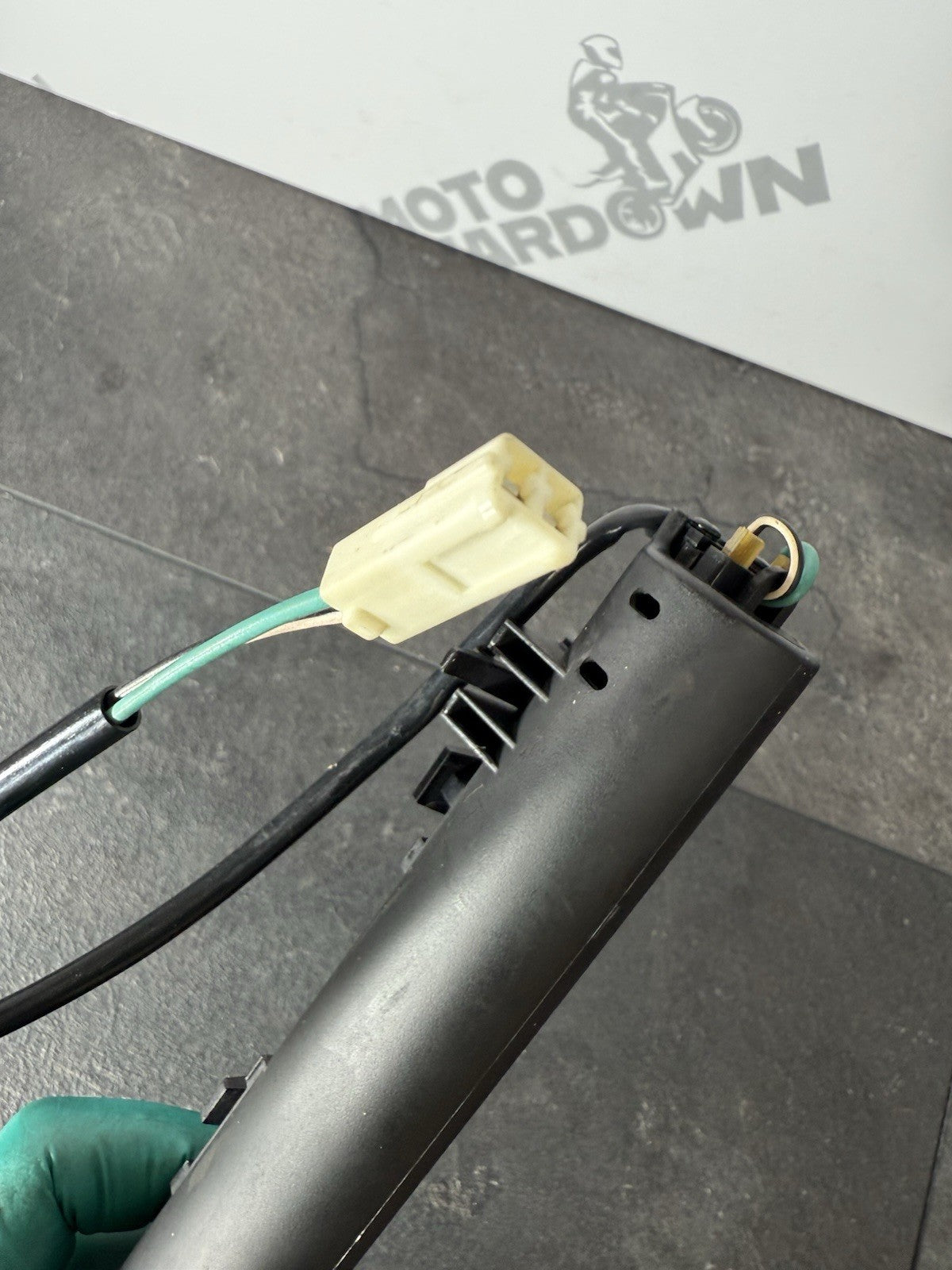 Triumph Street Triple 765 RS 2021 Fuel Level Sensor 21650 Miles 2020-2022 OEM