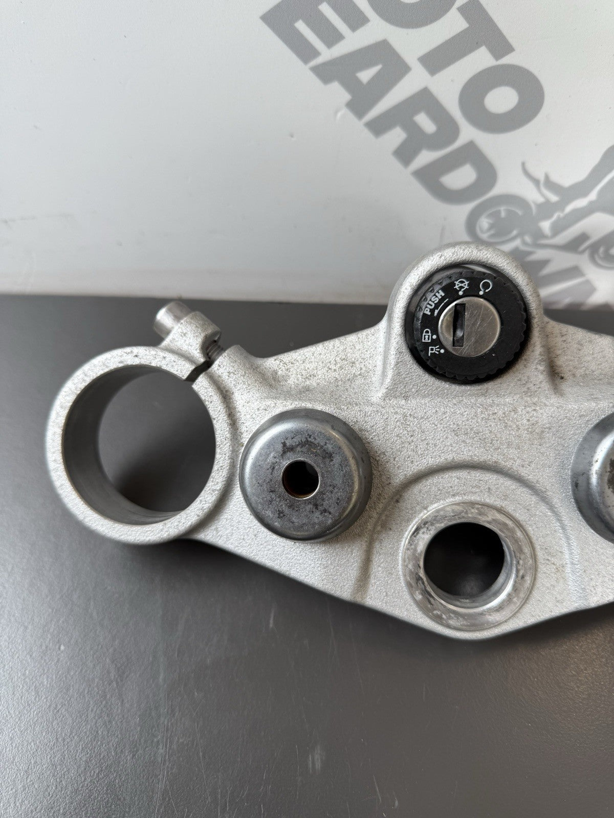 Triumph Street Triple 675R Top Yoke Upper Clamp Top Clamp 2008-2011 SEE DETAILS