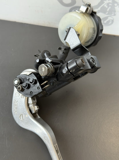 Triumph Street Triple 675R Front Brake Mastercylinder 2013-2016 NISSIN FRONT OEM