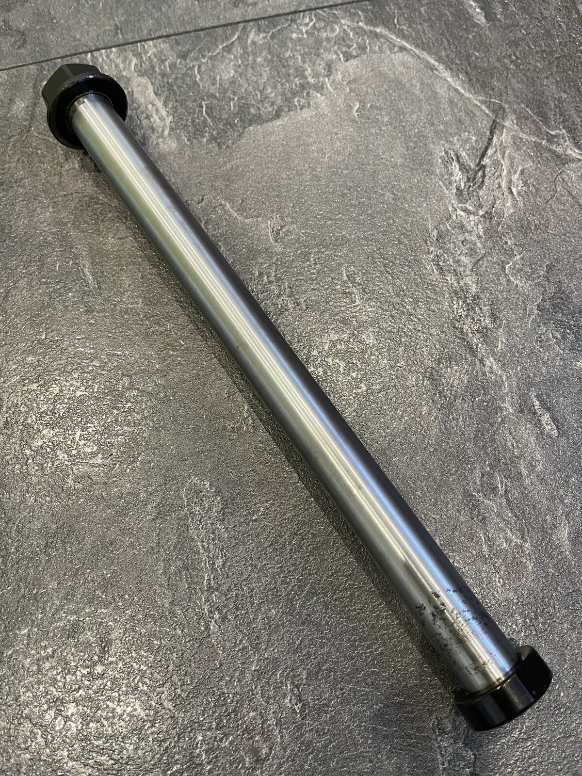 KTM Superduke R 1290 2018 2019 Swingarm Spindle & Bolt Only 8115 Miles OEM