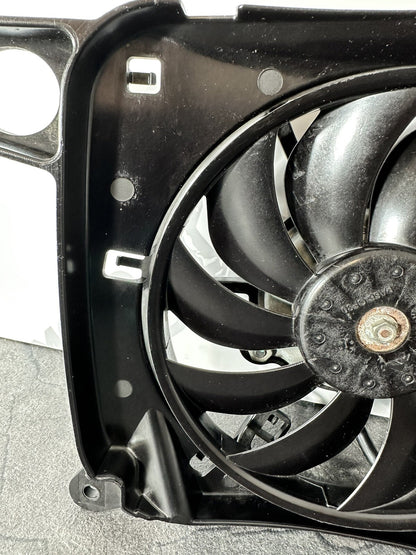 Triumph Street Triple 765 RS 2018 Radiator Cooling Fan 15244 Miles 2017-2020 OEM