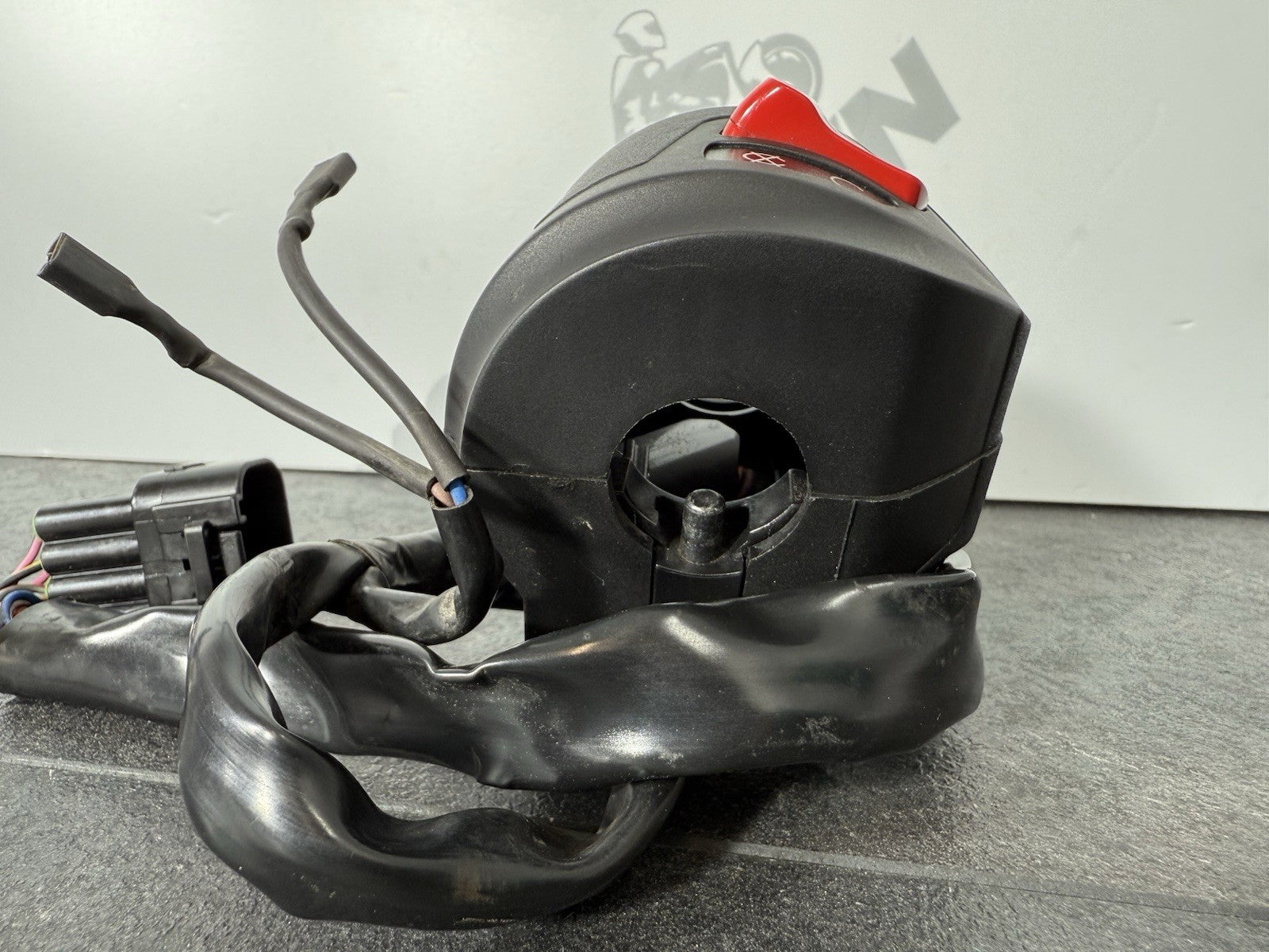 c41dda5c-7905-4297-abc1-5cd418cc2c0b