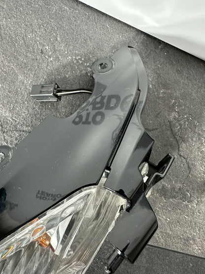 Suzuki GSXR 1000 2014 Rear Right Indicator Assembly 22774 Miles 2009-2016 OEM