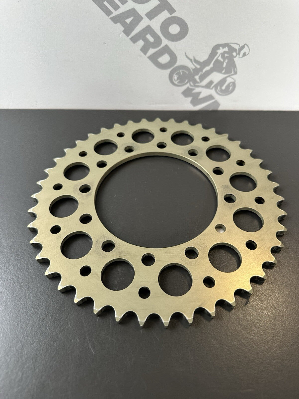 Suzuki GSXR600 525 Rear Renthal Sprocket. Hard Anodised 2011-2017 L1-L7 Renthal