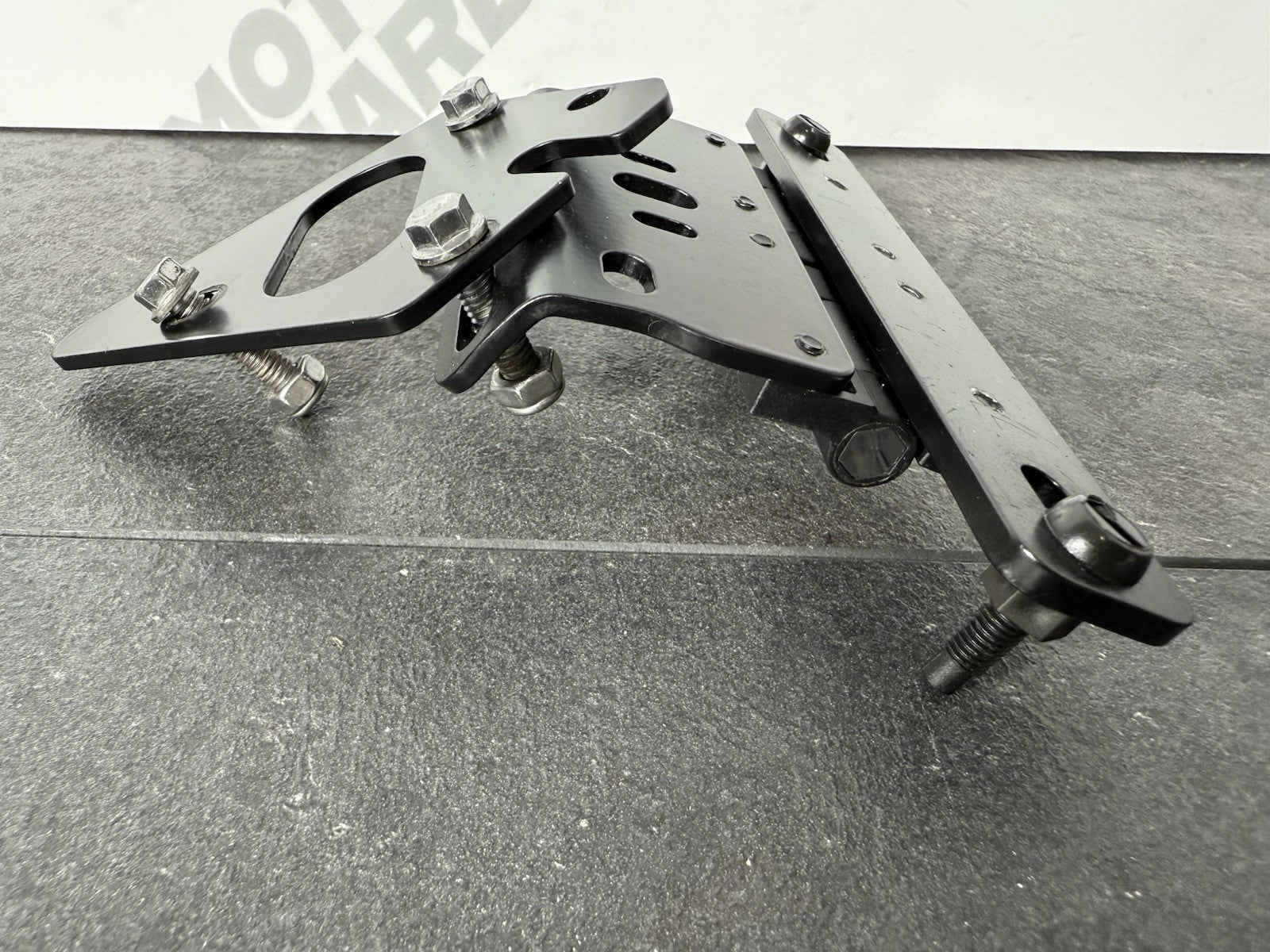 b300847c-3bc4-4095-af24-21d3ac7d684f