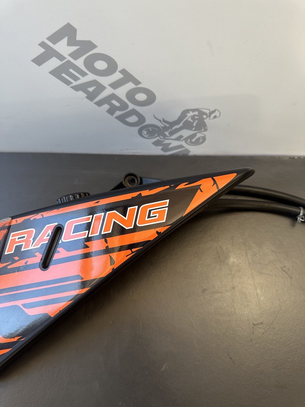 KTM 790 Duke ABS Water Coolant Header Bottle And Cover 64108071000 2018-2020