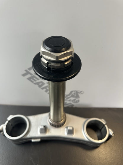 HONDA CBR1000RR FIREBLADE BOTTOM YOKE  LOWER FORK CLAMP 2008-2011 CBR1000 RR OEM