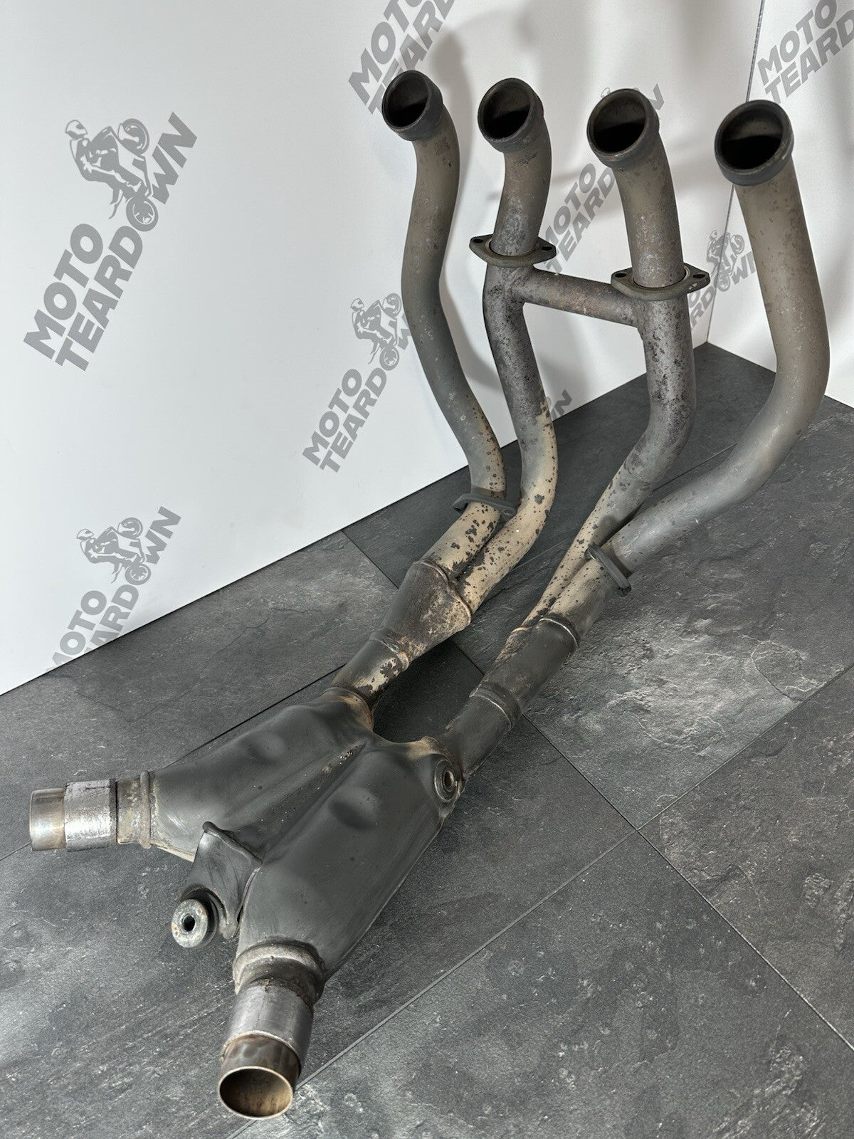 Suzuki GSXR 1300 2016 HAYABUSA Downpipes Manifold Exhaust Headers 18408 Miles