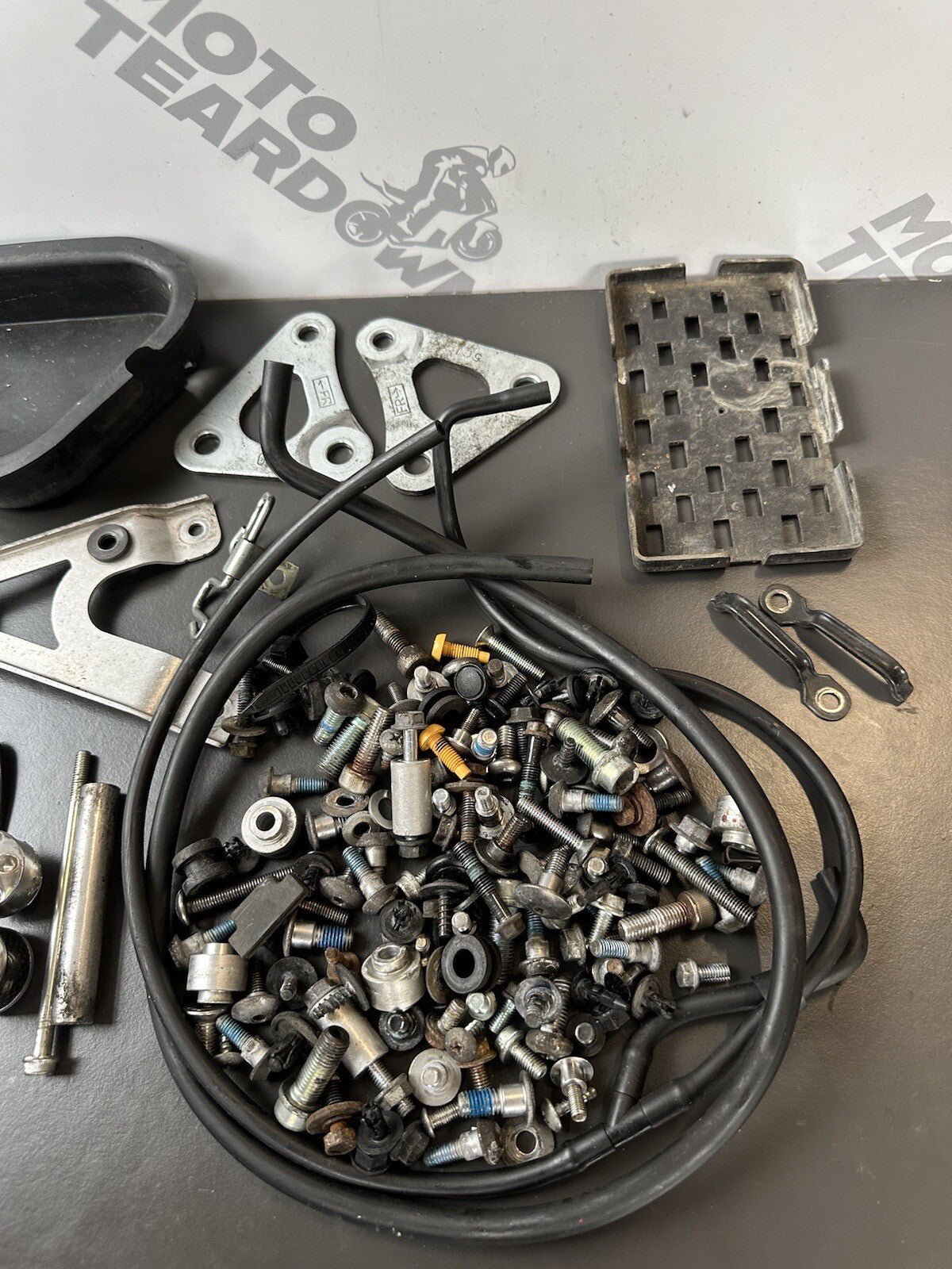 Suzuki GSXR 1000 2010 Nuts Bolts Fixings Job Lot 2009-2016 Only 33,787 Miles OEM
