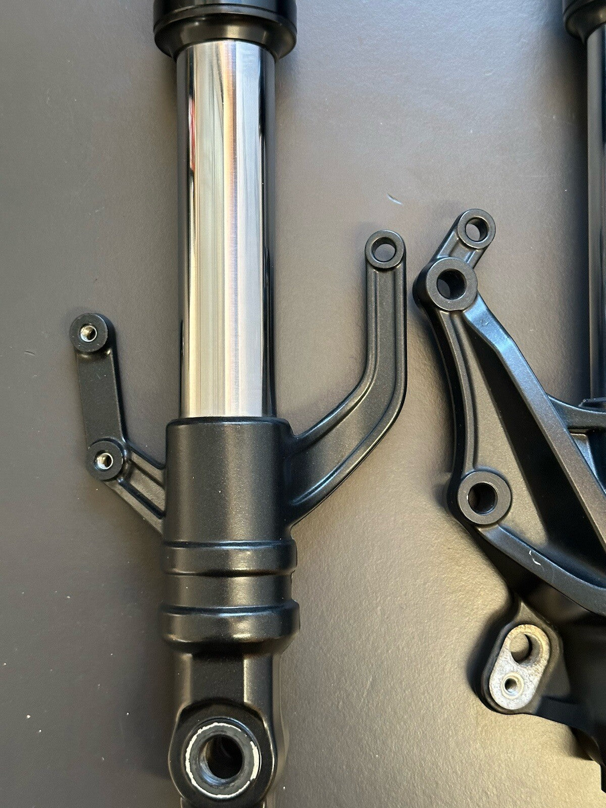 YAMAHA MT-03 MT03 FRONT FORKS SHOCK SUSPENSION Front Suspension OEM 2020 -