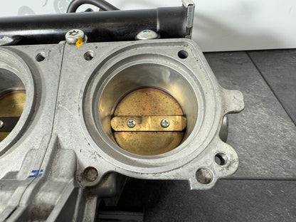 Triumph Street Triple 765 R 2017 Throttle Bodies 18498 Miles 2018-2021 RS OEM