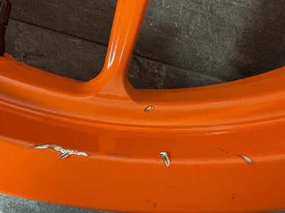 82104994-079a-4a0a-b0fc-9e820891594d