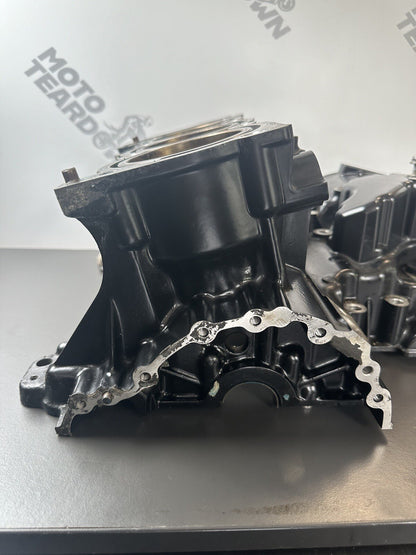 TRIUMPH SPEED TRIPLE 1050 2011 - 2015 ENGINE UPPER CRANK CASE Top Crank Case