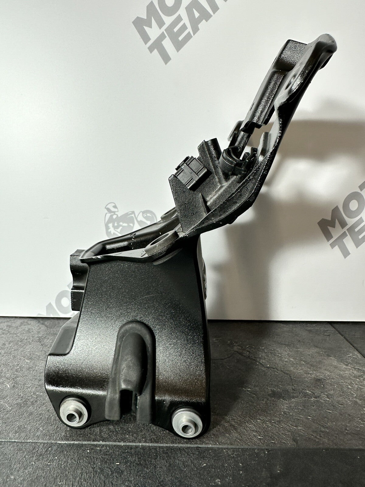 Triumph Street Triple 765 RS 2018 Clock Stay Top Bracket 15244 Miles 2017-2024