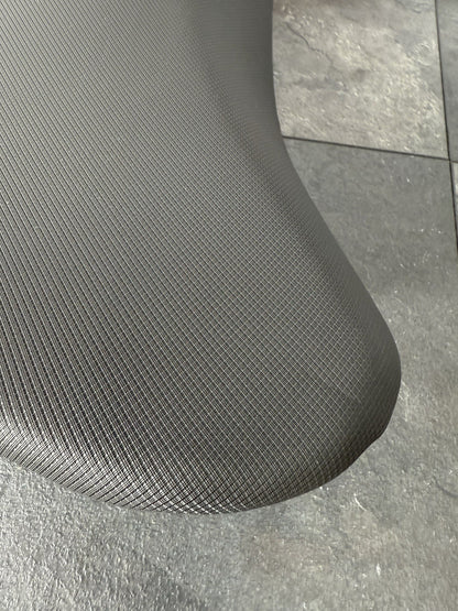 83b75f76-83b1-46cc-bede-259aaeb3e1a3