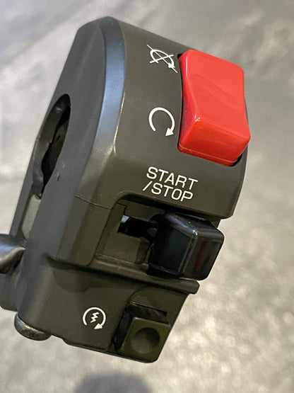 Kawasaki Ninja ZX10R 2016 Right Switchgear Kill Switch 2016-2020 Only 18266 Mile