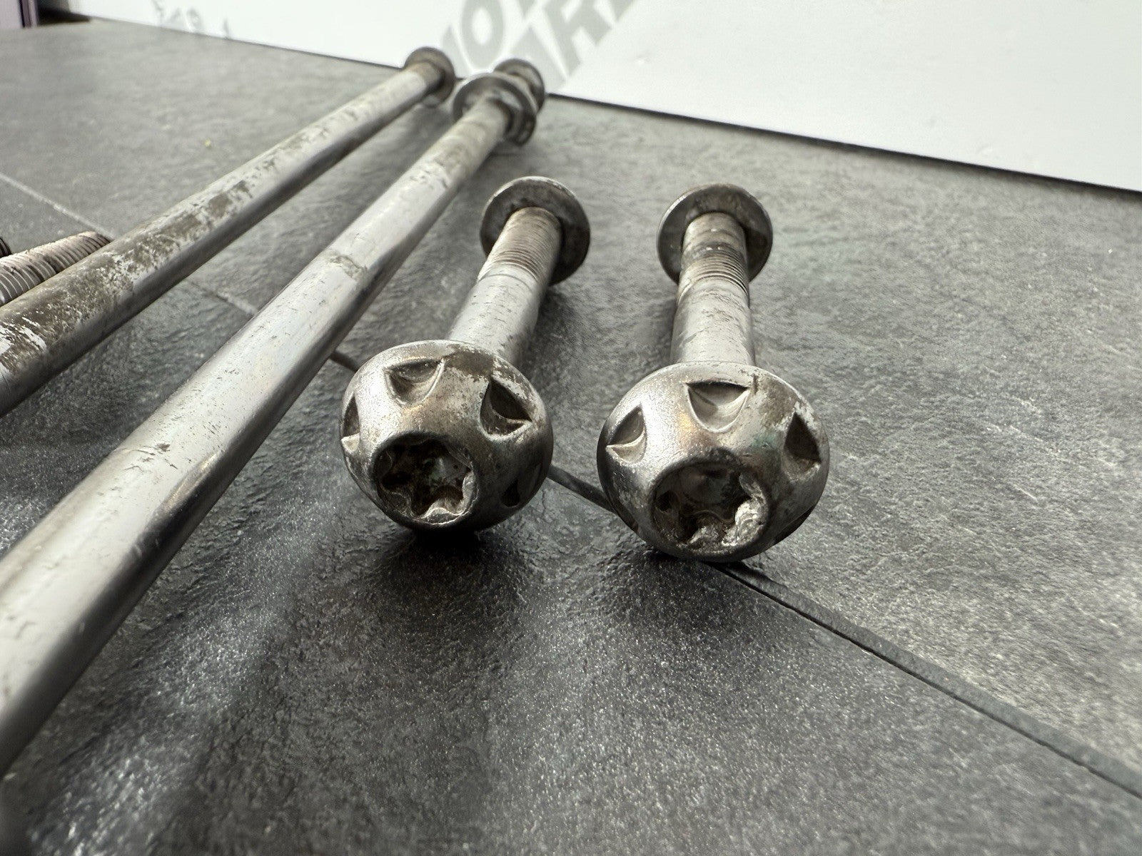 a6645f83-4d6d-466e-b918-14eb6130f80b