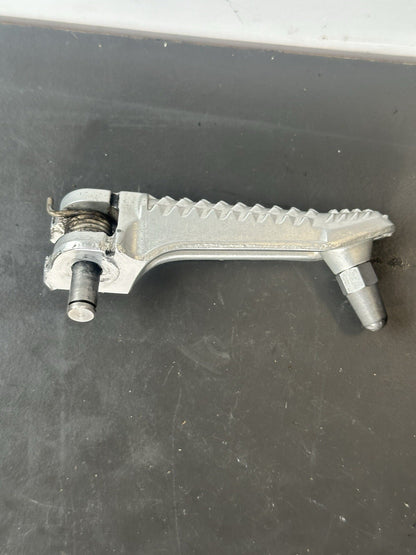 BMW S1000R right front riders footrest foot peg 7708632 2014-2020 RT FOOT PEG