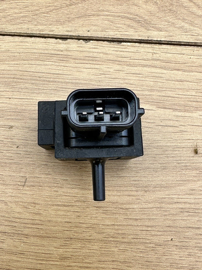 Suzuki GSXR 600 750 L1-L7 2011 - 2017 Mass Map Air Flow Sensor GSXR 600 750 Air