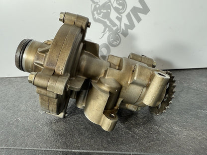 Triumph Street Triple 765 R 2017 Oil Pump Assembly 18498m 2018-2021 OEM