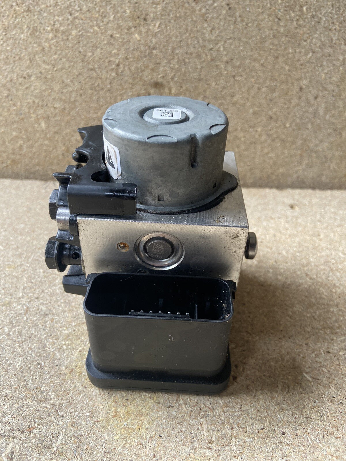 Triumph Street Triple 765 RS 2017-2019 ABS Pump Regulator 2017 OEM T2025959 OEM
