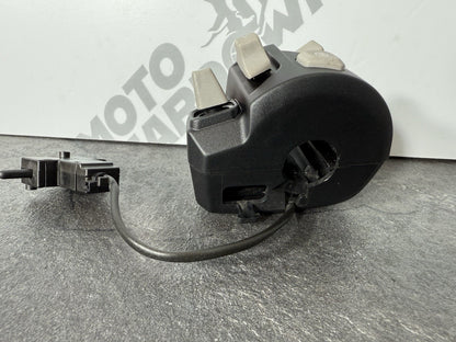 9a863826-3af7-4db8-a84e-5a2c87e10a9d